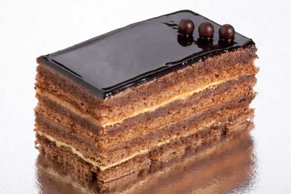 Pastel Opera de Café y Chocolate